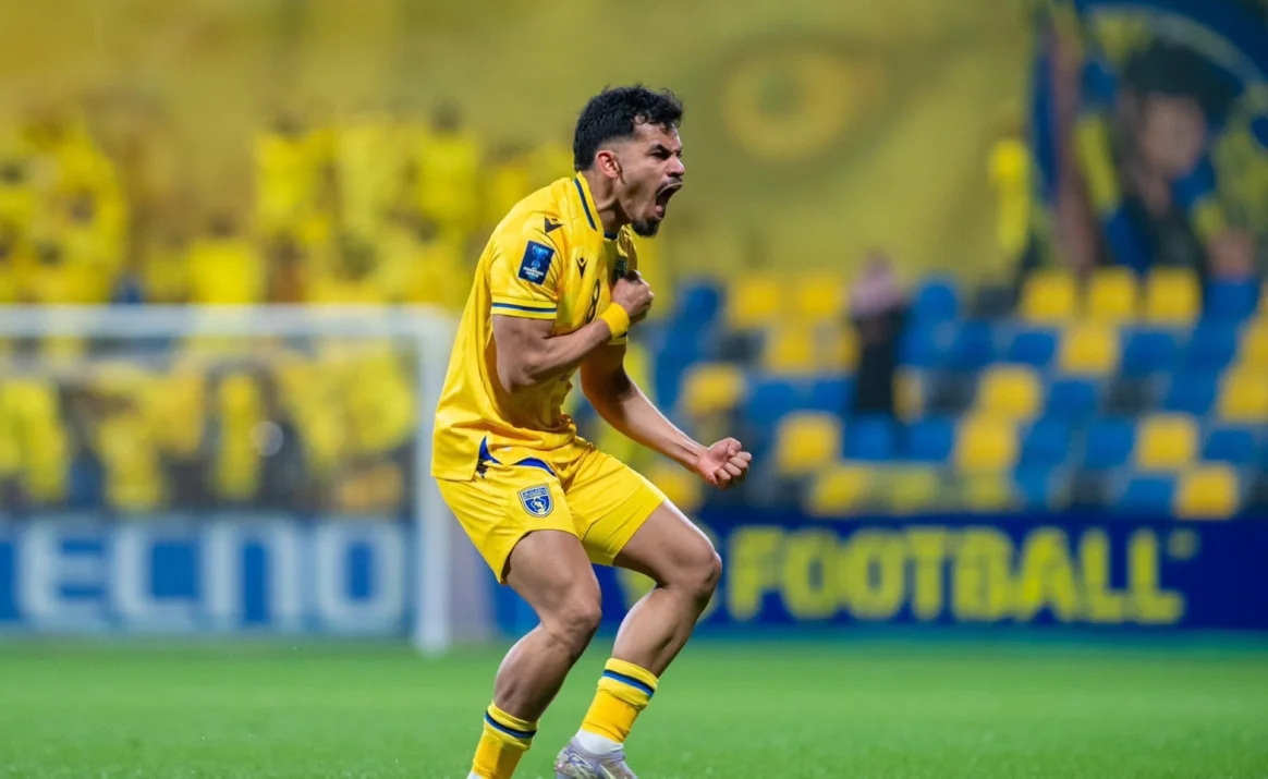 التعاون يفتح الباب لرحيل سعد الناصر.. والنصر الوجهة الأقرب