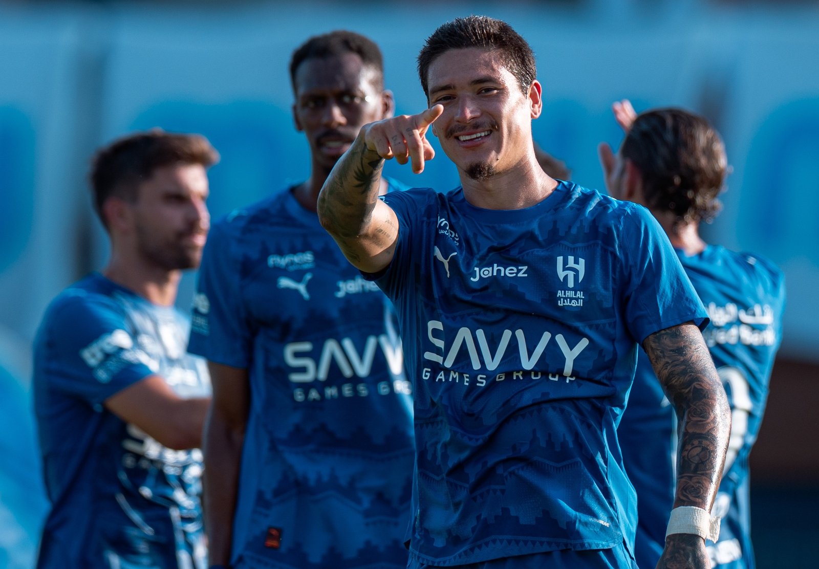 هل يرحل ميتروفيتش أم ليوناردو بعد انضمام نونيز لـ الهلال؟