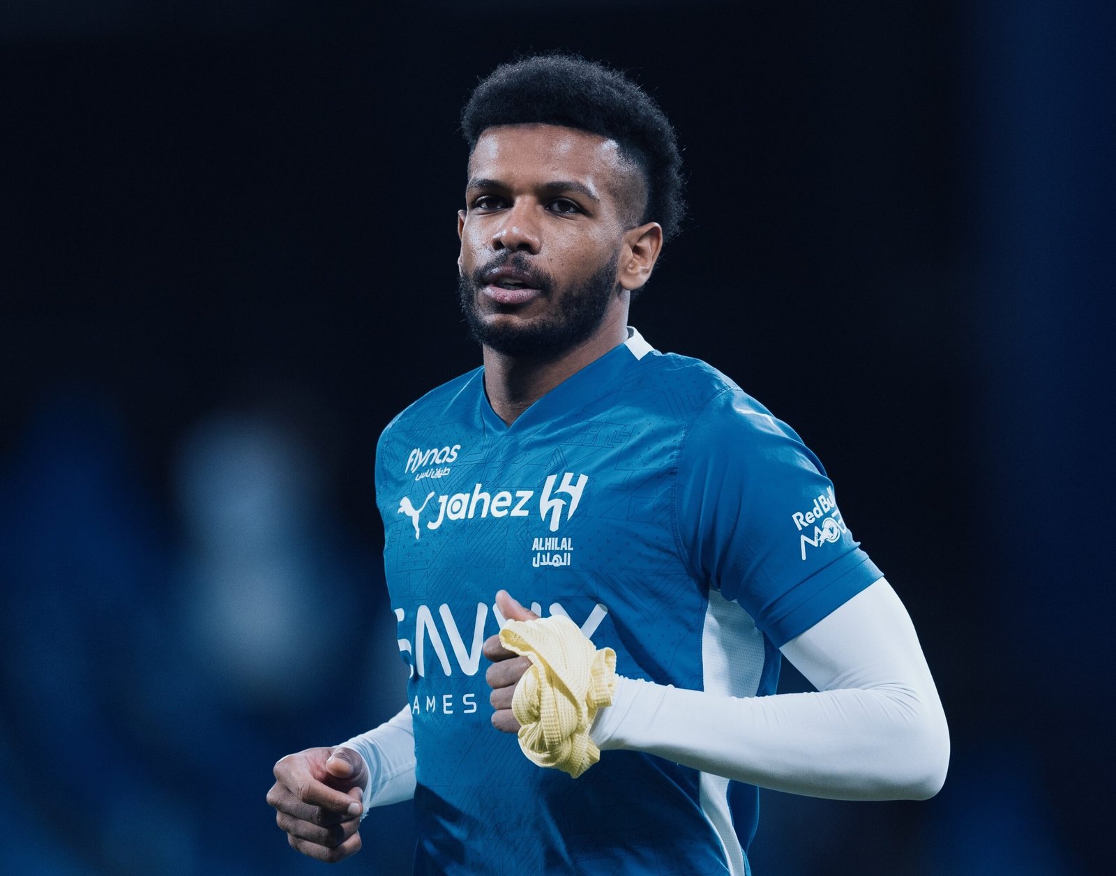 لماذا يرفض إنزاجي رحيل البليهي ورديف عن الهلال هذا الصيف؟
