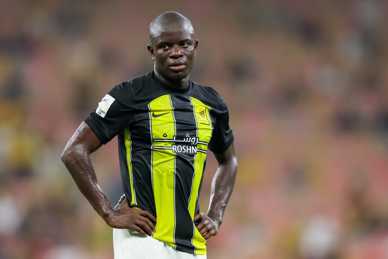 وكيل كانتي يكشف مفاجأة: الاتحاد لم يفتح ملف التجديد بعد